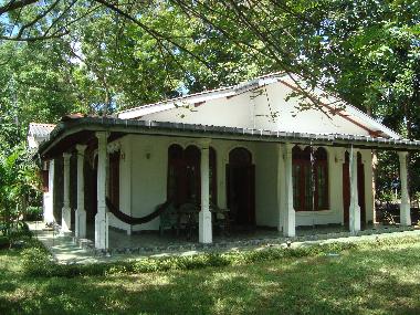 Maison de vacances �/en/au Embilipitiya (Ratnapura)ou appartement ou maison de vacances