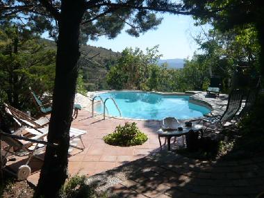 Maison de vacances �/en/au Saint Privat (H�rault)ou appartement ou maison de vacances