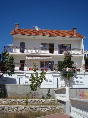 Appartement de vacances /en/au Primosten (Sibensko-Kninska)ou appartement ou maison de vacances