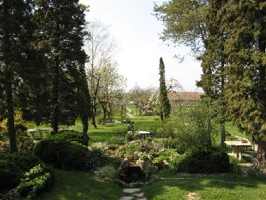 H�tel �/en/au HARAU (Hunedoara)ou appartement ou maison de vacances