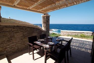 Maison de vacances /en/au ARMENISTIS (Samos)ou appartement ou maison de vacances