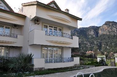 Maison de vacances /en/au Turun (Mugla)ou appartement ou maison de vacances