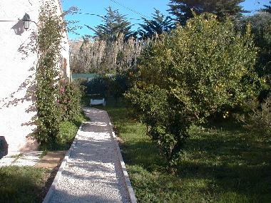 Petit chemin tranquille pour se rendre � un gite