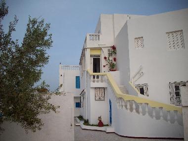 Maison de vacances �/en/au Midoun (Madanin)ou appartement ou maison de vacances