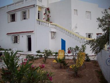 Maison de vacances �/en/au Midoun (Madanin)ou appartement ou maison de vacances