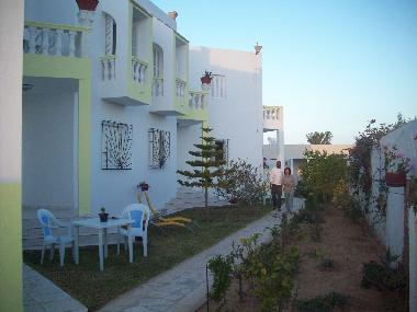 Maison de vacances �/en/au Midoun (Madanin)ou appartement ou maison de vacances