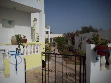Maison de vacances �/en/au Midoun (Madanin)ou appartement ou maison de vacances