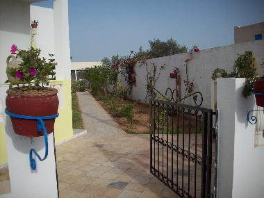 Maison de vacances �/en/au Midoun (Madanin)ou appartement ou maison de vacances