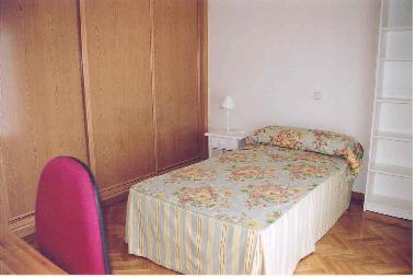 Chalet �/en/au Villanueva de la Ca�ada (Madrid)ou appartement ou maison de vacances