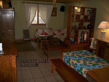 Maison de vacances /en/au Berive (Runion)ou appartement ou maison de vacances