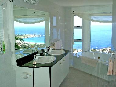 Maison de vacances �/en/au Camps Bay  (Western Cape)ou appartement ou maison de vacances