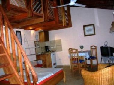 Chambre avec petit d�jeuner �/en/au Mariano Roque Alonso (Central)ou appartement ou maison de vacances