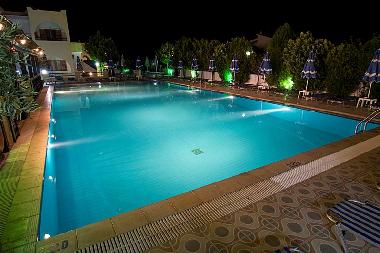 Maison de vacances �/en/au lindos-pefkos (Dodekanisos)ou appartement ou maison de vacances
