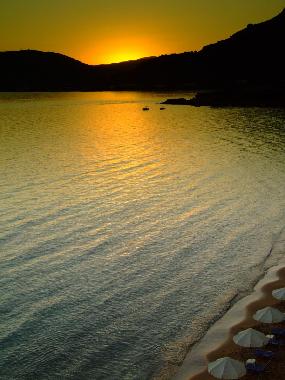 Maison de vacances �/en/au lindos-pefkos (Dodekanisos)ou appartement ou maison de vacances