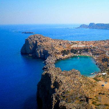 Maison de vacances �/en/au lindos-pefkos (Dodekanisos)ou appartement ou maison de vacances
