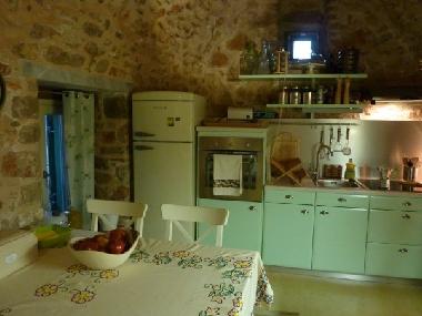 Maison de vacances /en/au AGHIOS GEORGIOS  SYKOUSSIS (Chios)ou appartement ou maison de vacances