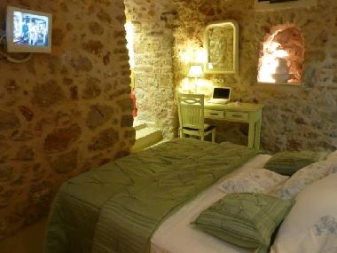 Maison de vacances /en/au AGHIOS GEORGIOS  SYKOUSSIS (Chios)ou appartement ou maison de vacances