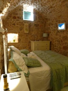 Maison de vacances /en/au AGHIOS GEORGIOS  SYKOUSSIS (Chios)ou appartement ou maison de vacances