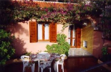 Maison de vacances �/en/au Tanaunella-budoni (Olbia-Tempio)ou appartement ou maison de vacances