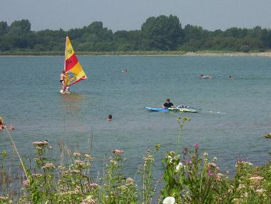 Maison de vacances �/en/au Sint Maartensvlotbrug (Noord-Holland)ou appartement ou maison de vacances