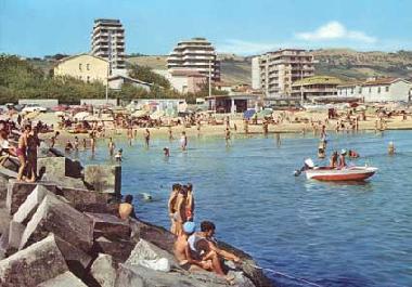 Appartement de vacances /en/au Roseto degli Abruzzi (Teramo)ou appartement ou maison de vacances