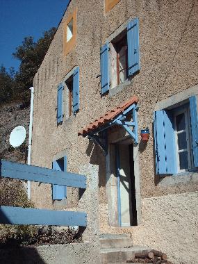 Maison de vacances �/en/au riols (H�rault)ou appartement ou maison de vacances