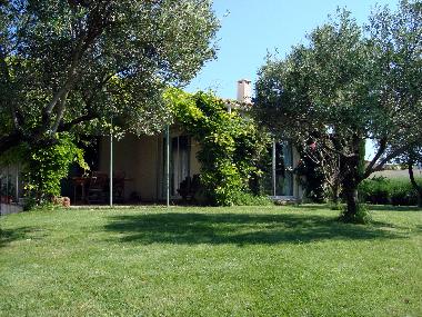 Maison de vacances /en/au clarensac (Gard)ou appartement ou maison de vacances