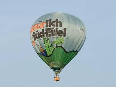 Maison de vacances �/en/au Huettingen / Lahr (Eifel - Ahr)ou appartement ou maison de vacances