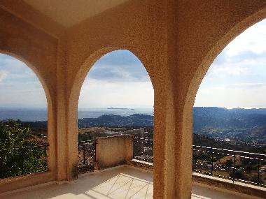 Maison de vacances /en/au KALIVIA (Attiki)ou appartement ou maison de vacances