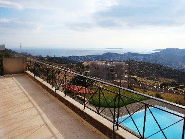 Maison de vacances /en/au KALIVIA (Attiki)ou appartement ou maison de vacances