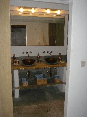 Maison de vacances �/en/au domatia (Kavala)ou appartement ou maison de vacances