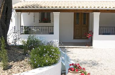 Maison de vacances �/en/au Arillas  (Kerkyra)ou appartement ou maison de vacances