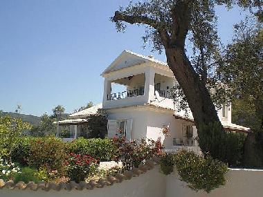 Maison de vacances �/en/au Arillas  (Kerkyra)ou appartement ou maison de vacances