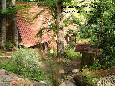 Chalet �/en/au sugas bai (Covasna)ou appartement ou maison de vacances