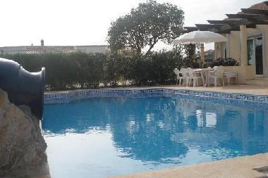 Maison de vacances �/en/au Quelfes (Algarve)ou appartement ou maison de vacances