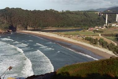 Appartement de vacances �/en/au LUARCA-VALDES (Asturias)ou appartement ou maison de vacances
