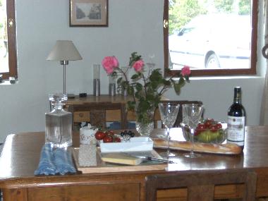 Chambre avec petit d�jeuner �/en/au Courlay (Deux-S�vres)ou appartement ou maison de vacances