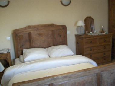 Chambre avec petit d�jeuner �/en/au Courlay (Deux-S�vres)ou appartement ou maison de vacances