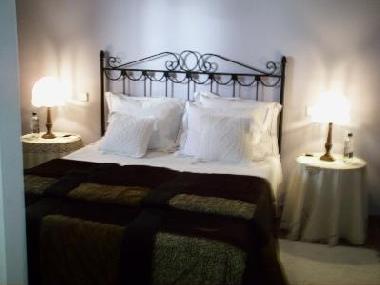 Chambre avec petit d�jeuner �/en/au AVILA (�vila)ou appartement ou maison de vacances