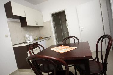 Maison de vacances /en/au Stanici-Omis (Splitsko-Dalmatinska)ou appartement ou maison de vacances