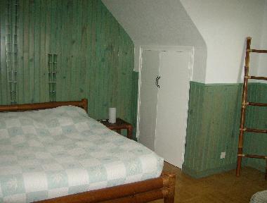 Chambre avec petit d�jeuner �/en/au DOUARNENEZ (Finist�re)ou appartement ou maison de vacances