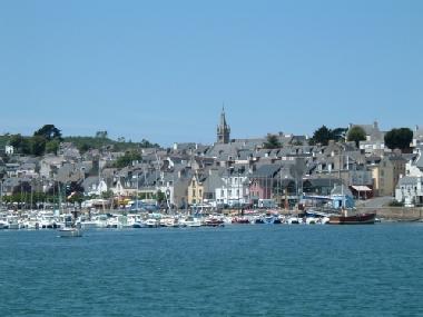 Chambre avec petit d�jeuner �/en/au DOUARNENEZ (Finist�re)ou appartement ou maison de vacances