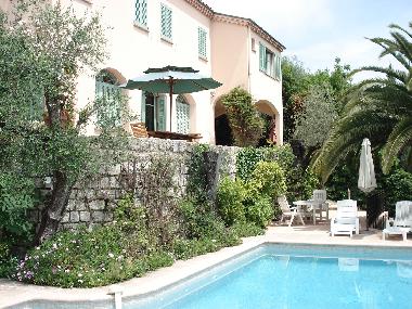 Maison de vacances �/en/au Grasse (Alpes-Maritimes)ou appartement ou maison de vacances