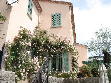 Maison de vacances �/en/au Grasse (Alpes-Maritimes)ou appartement ou maison de vacances