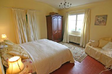 Maison de vacances �/en/au Grasse (Alpes-Maritimes)ou appartement ou maison de vacances