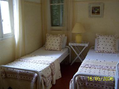 Maison de vacances �/en/au Grasse (Alpes-Maritimes)ou appartement ou maison de vacances