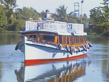 Bateau �/en/au KOTTAYAM (Kerala)ou appartement ou maison de vacances