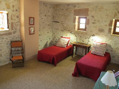 Maison de vacances �/en/au La Capelle-Masmol�ne (Gard)ou appartement ou maison de vacances