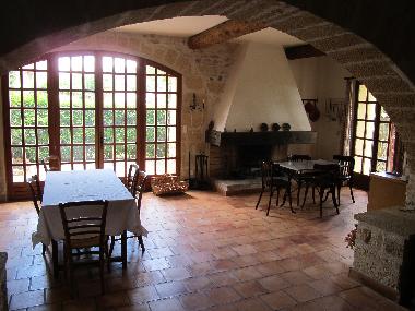 Maison de vacances �/en/au La Capelle-Masmol�ne (Gard)ou appartement ou maison de vacances