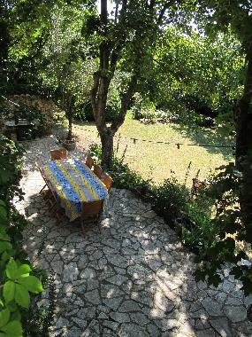 Maison de vacances �/en/au La Capelle-Masmol�ne (Gard)ou appartement ou maison de vacances